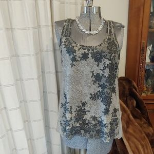Fang t back tank Color is like a grey green